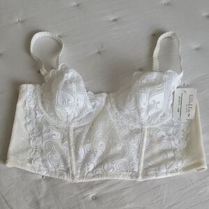 Vintage Biflex White Lace Bustier